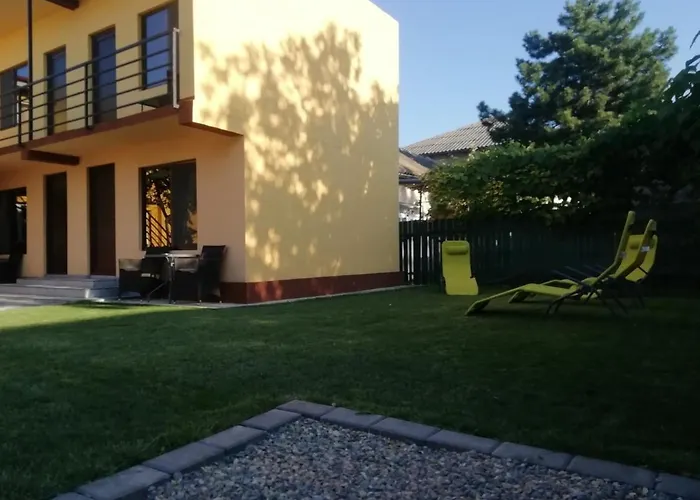 Гостевой дом Casa Marronne Костинешти