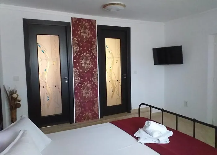 Casa Marronne 3* Костинешти