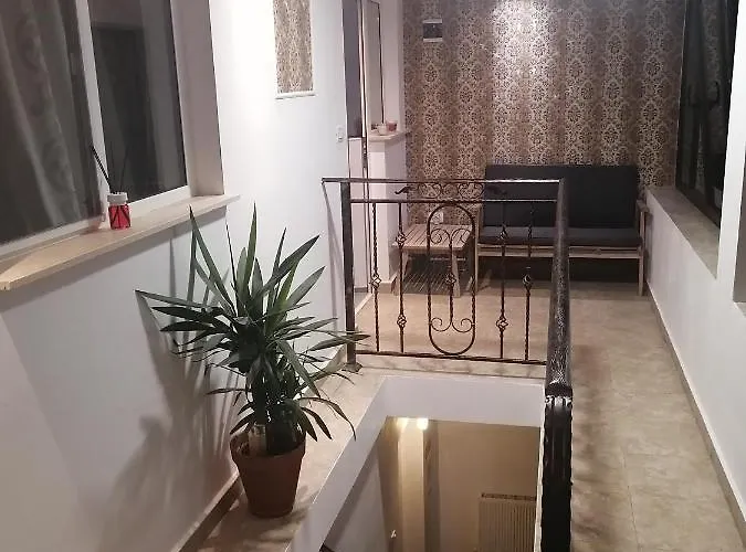 Casa Marronne Гостевой дом Костинешти