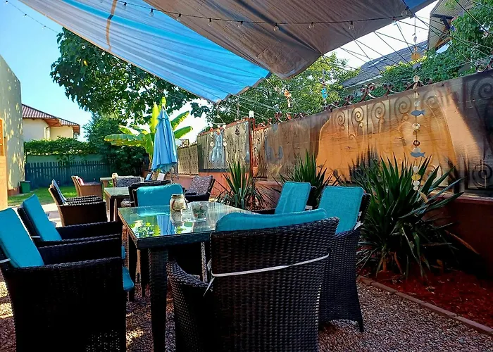 Гостевой дом Casa Marronne Костинешти