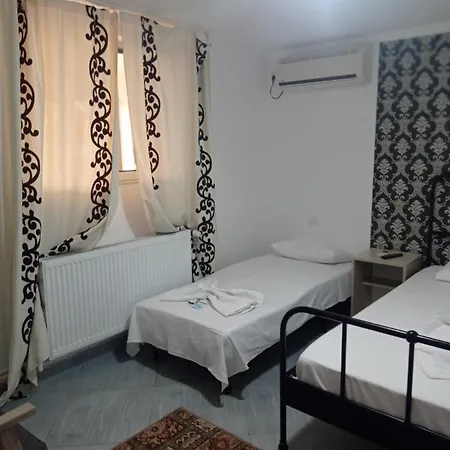 Casa Marronne 3* 科斯蒂内什蒂